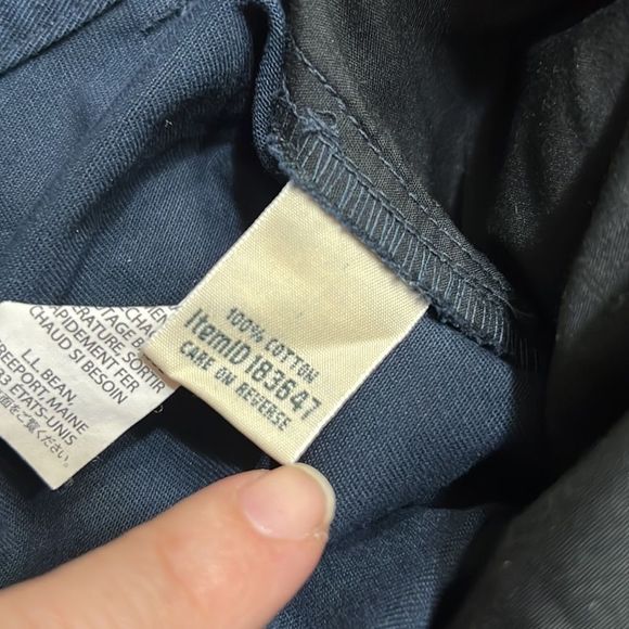 LL Bean Blue Wrinkle-Free Bayside Pants, Original Fit Hidden Comfort Waist Sz 8P - Picture 6 of 6